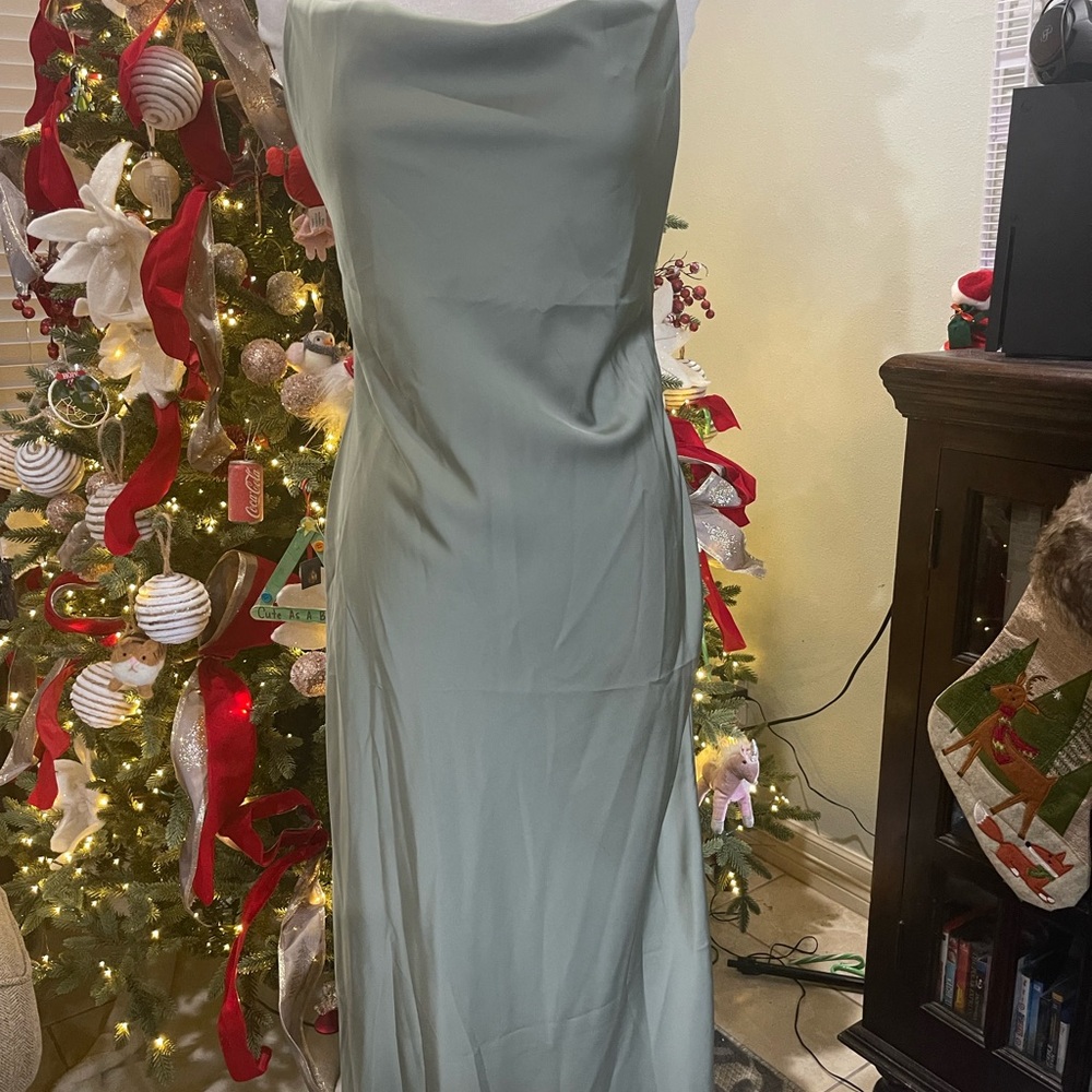 ❌Sold❌Byegreis Charelle Silk dress - Picture 2 of 10
